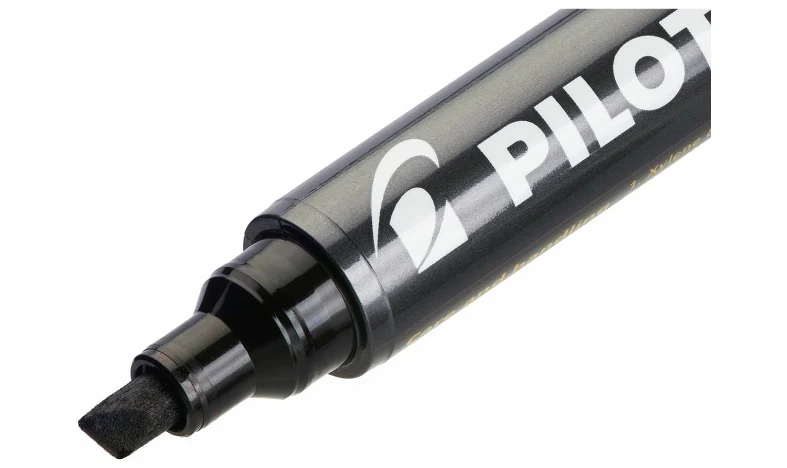 Pilot Permanent Marker 400 Chisel Tip Black Box of 20 - Image 4